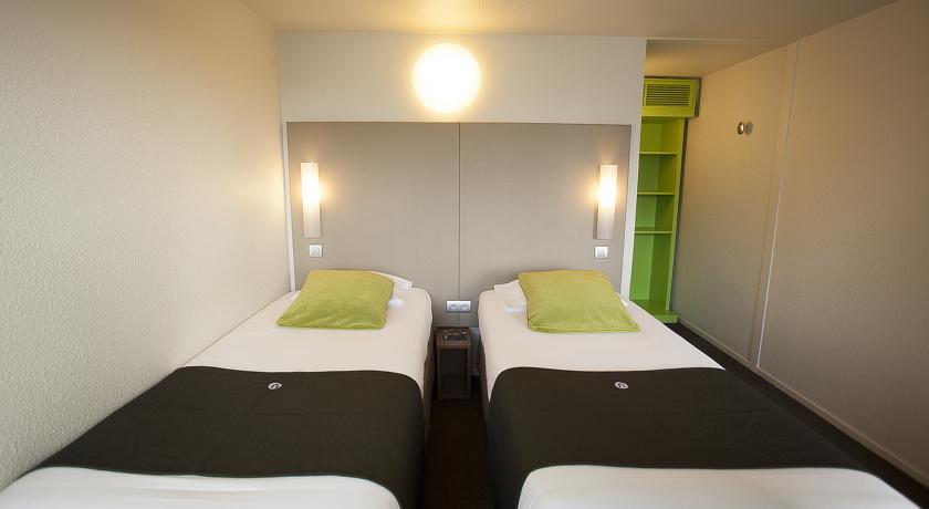 Campanile Bourges Nord - Saint-Doulchard Hotell Eksteriør bilde