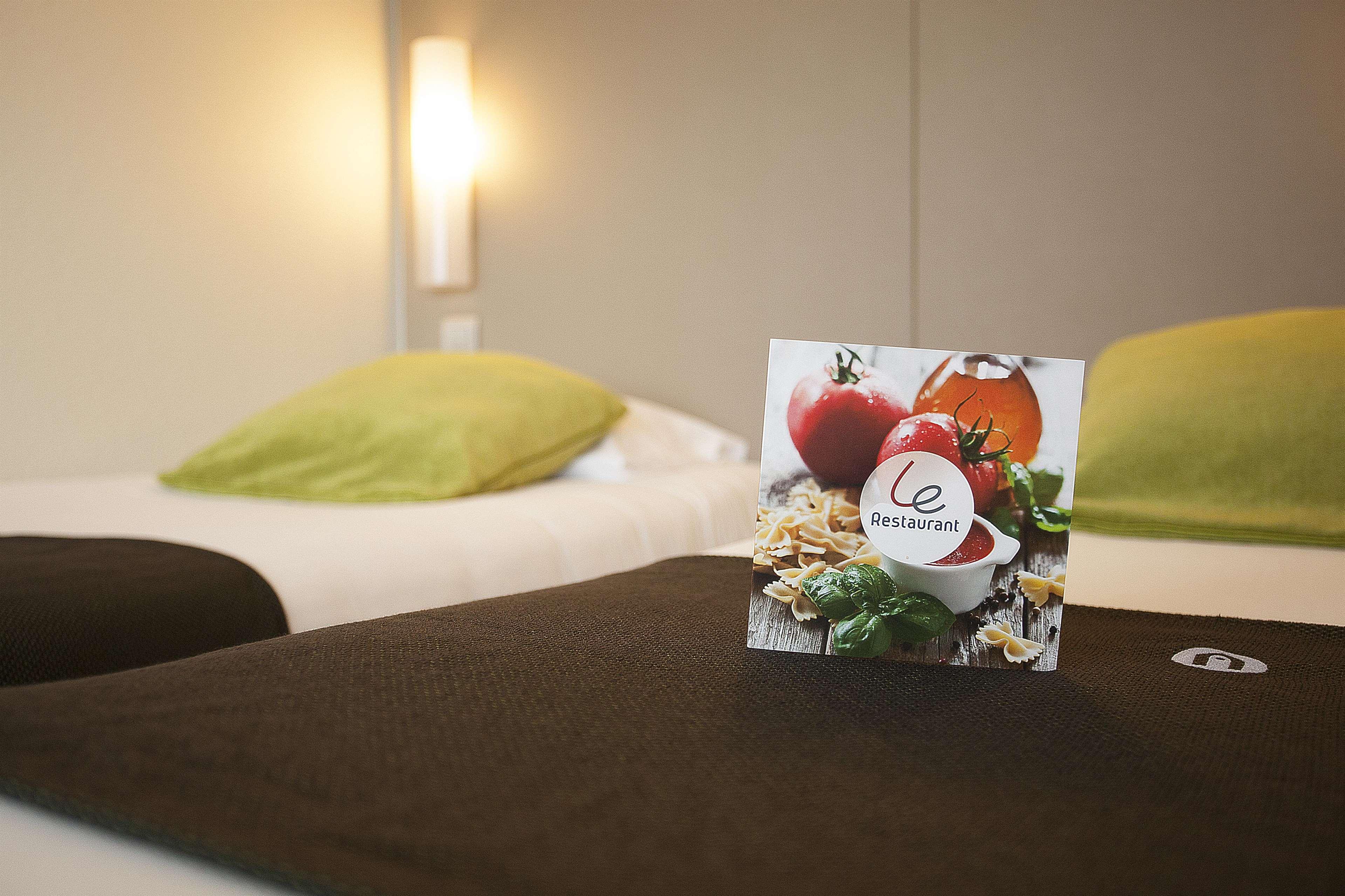 Campanile Bourges Nord - Saint-Doulchard Hotell Eksteriør bilde