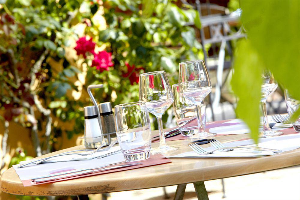 Campanile Bourges Nord - Saint-Doulchard Hotell Eksteriør bilde